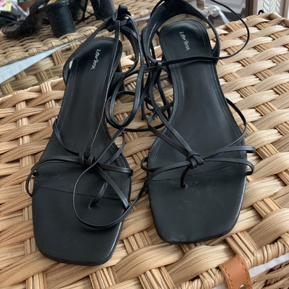 & Other Stories Strappy Round Heel Leather Sandals Size 10 - Picture 3 of 8